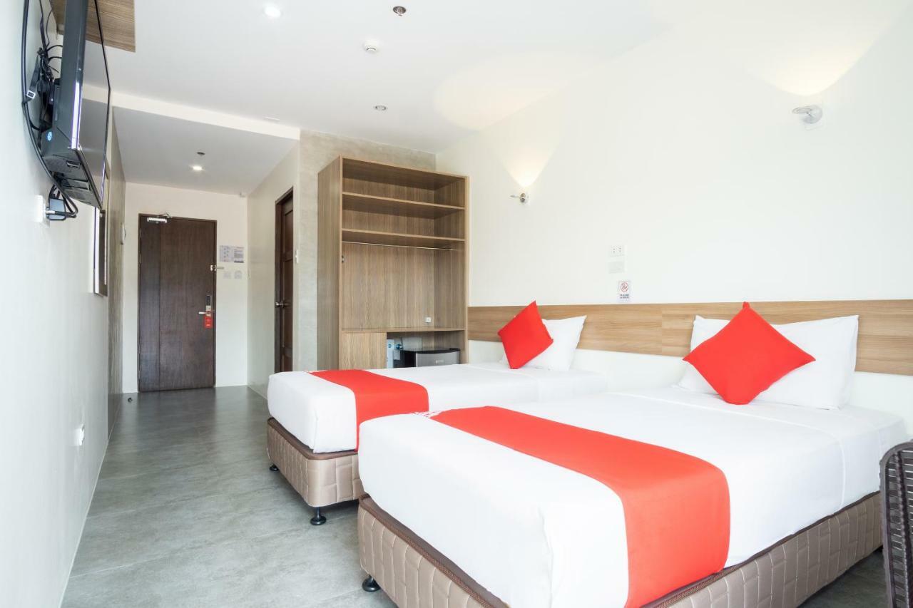 18 Suites Cebu Stadt Exterior foto